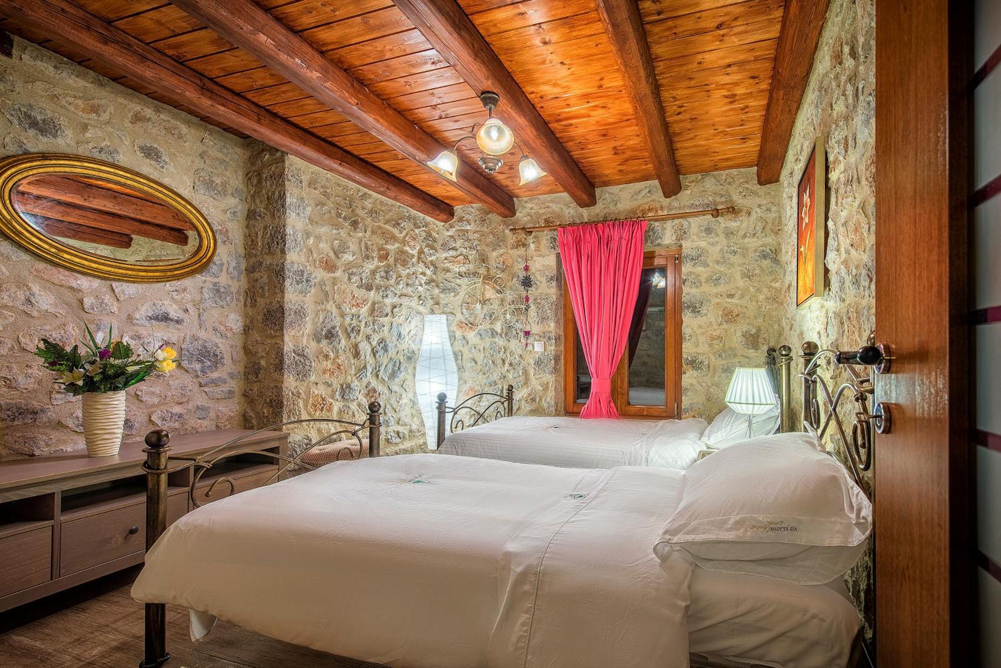 Vip Chalet 4 Seasons Arachova Pokoj fotografie